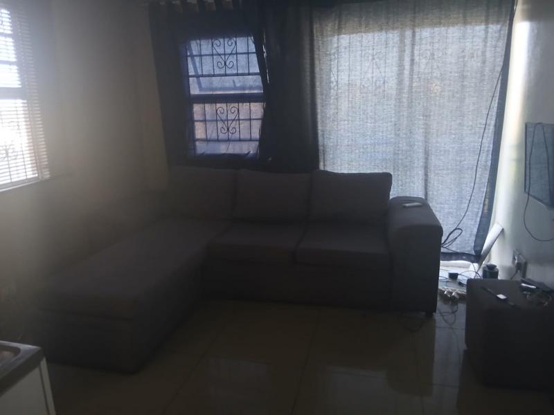 2 Bedroom Property for Sale in Scenery Park Eastern Cape
